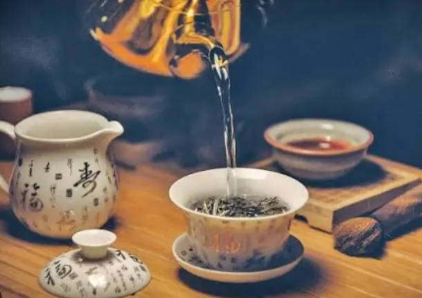 上海虹泉路韩国街：烤肉炸鸡的味觉狂欢圣地